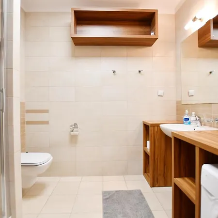 Navigator-portowa 28 شقة *