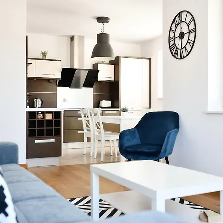 شقة Navigator-portowa 28 *