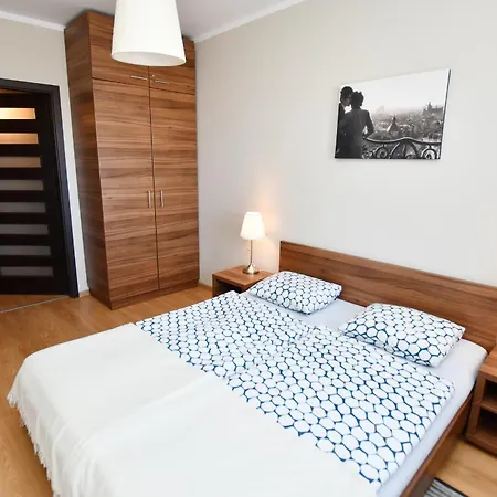 Navigator-portowa 28 * Kołobrzeg