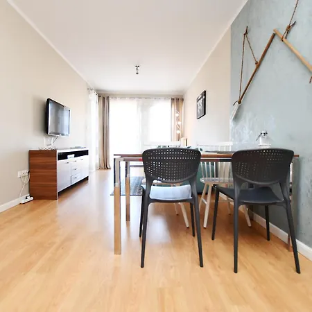 Navigator-portowa 28 Apartment *