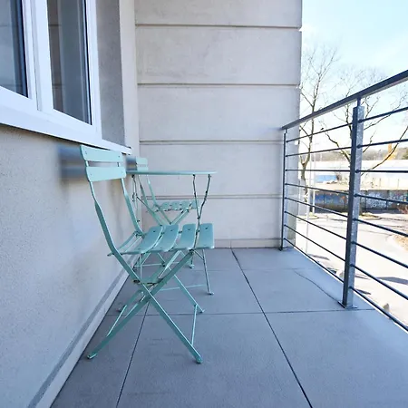 Navigator-portowa 28