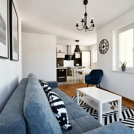 Navigator-portowa 28 * Kolobrzeg