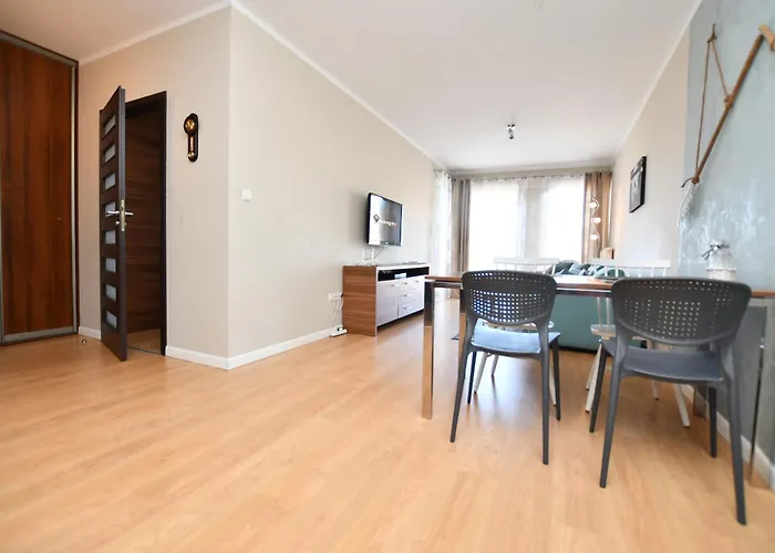 Navigator-portowa 28