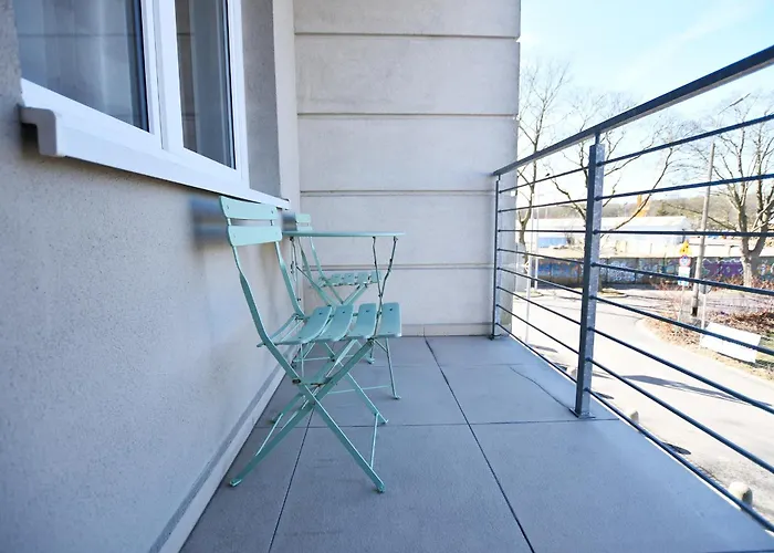 Navigator-portowa 28